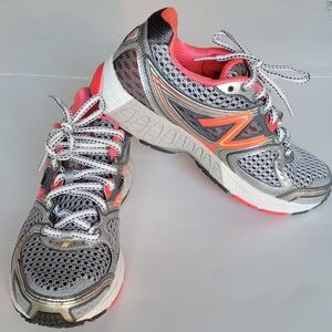 NEW BALANCE 860 V3 Silver and Coral Women's Stability Athletic Shoes 7.5 W860SP3